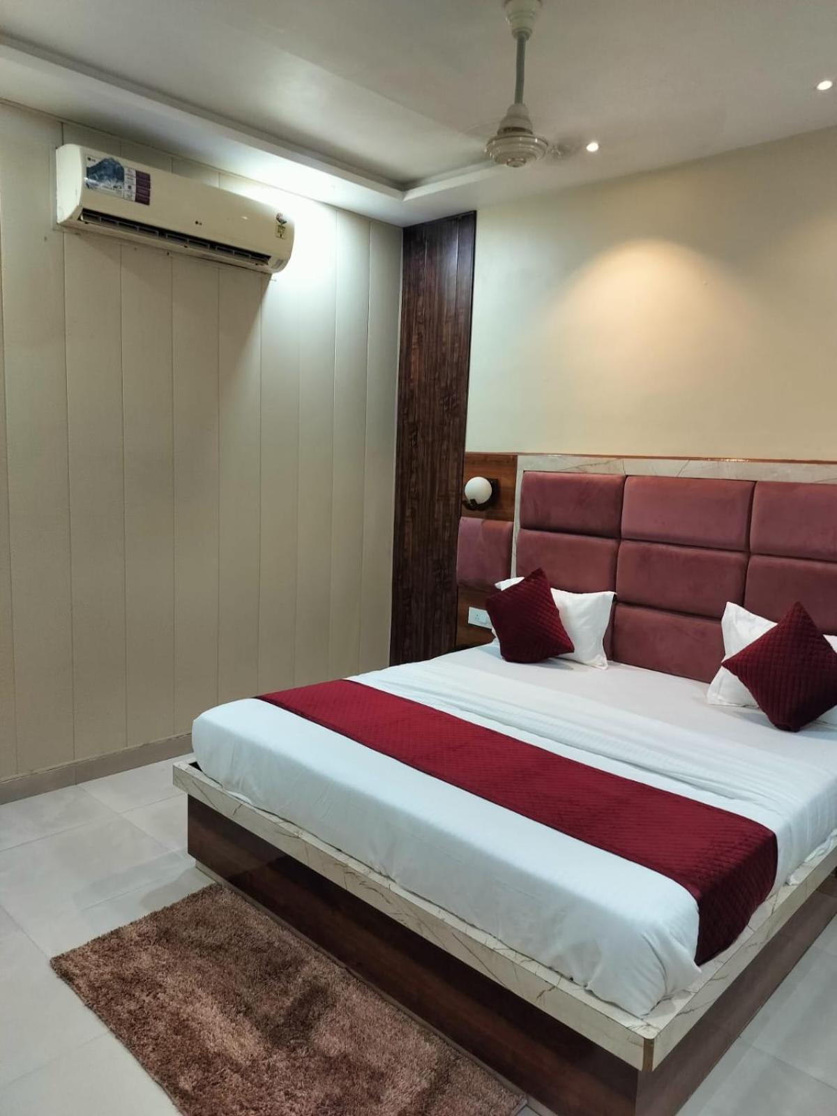 The Five Dimension Apartment Agra  Exterior foto