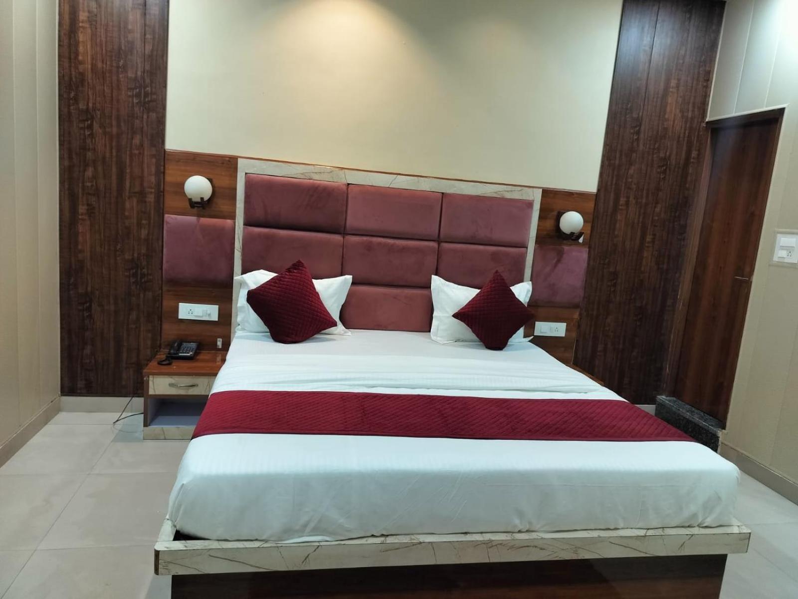 The Five Dimension Apartment Agra  Exterior foto