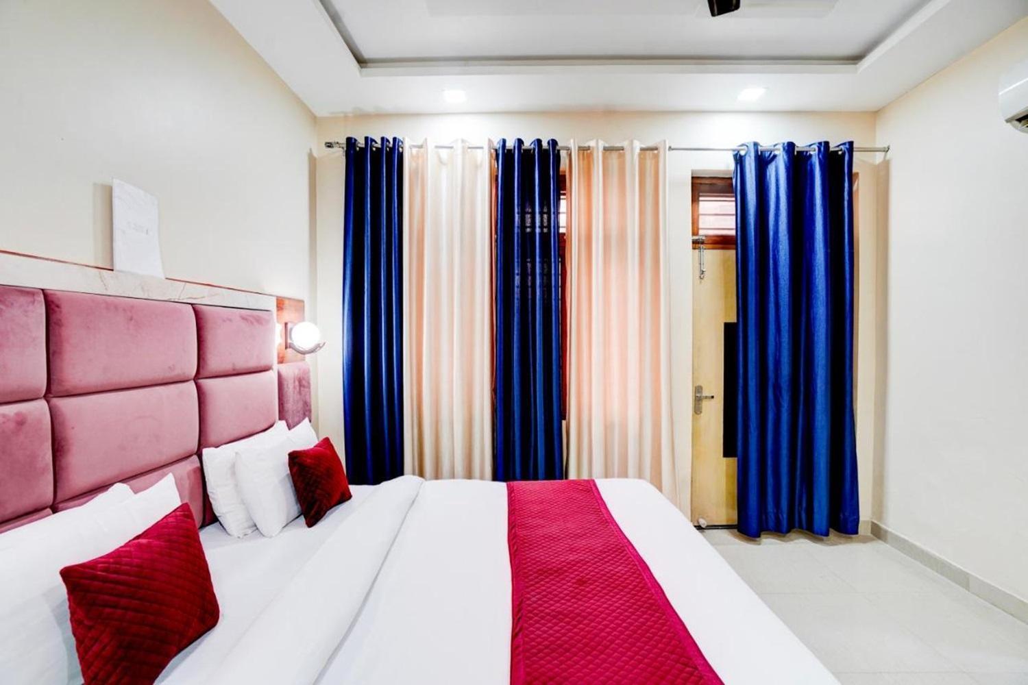 The Five Dimension Apartment Agra  Exterior foto